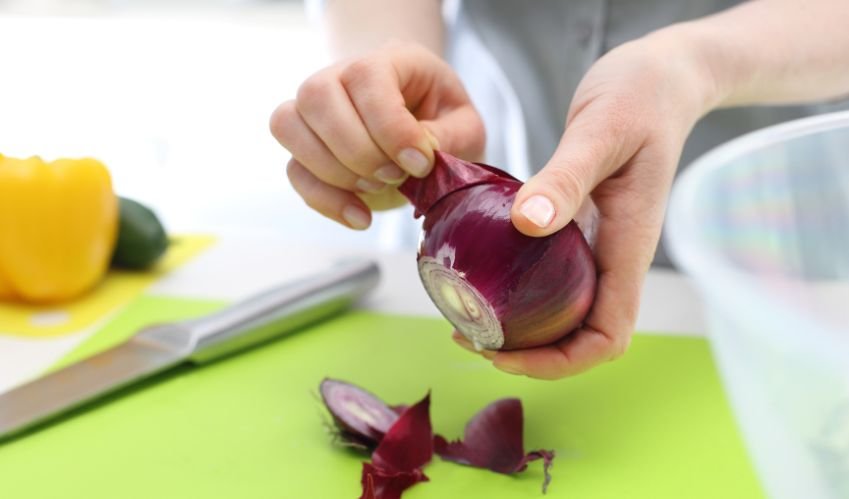 Onion on Hair In These 4 Ways,